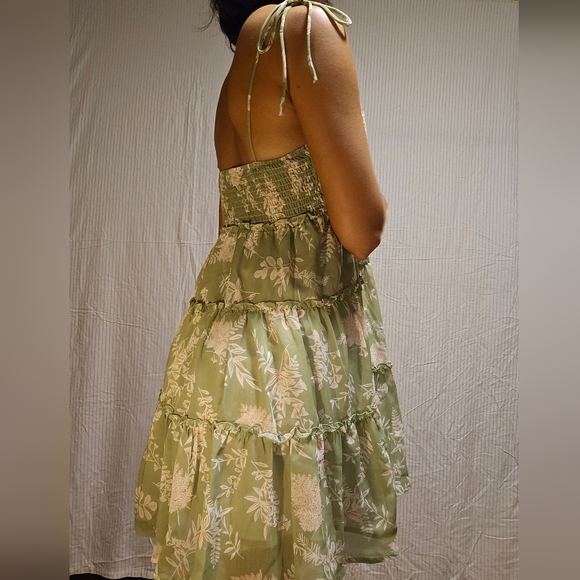 Mini Floral Babydoll Dress 💐 - Picture 3 of 9